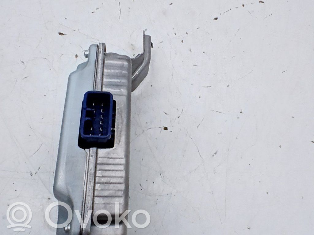 Toyota Land Cruiser (J150) Modulo di controllo del corpo centrale