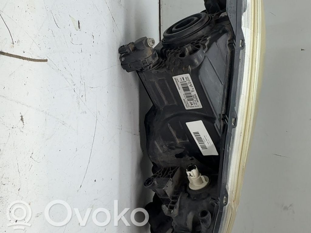 Faro delantero/faro principal   260603VV0A