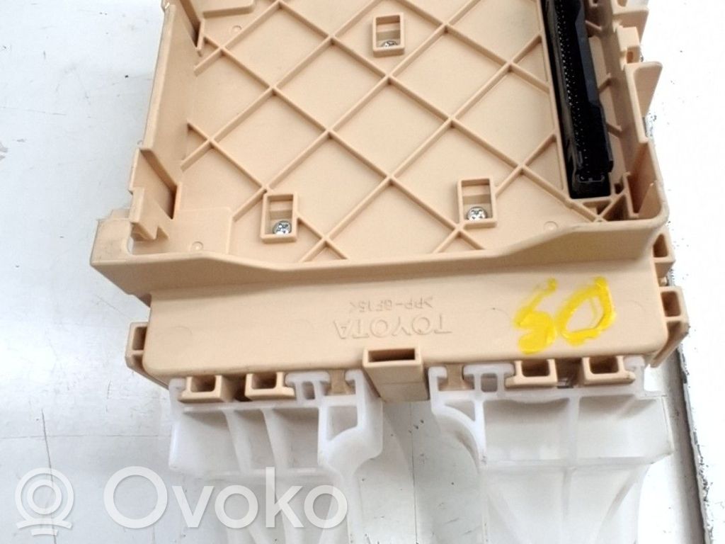 Toyota RAV 4 (XA30) Modul de control caroserie central 