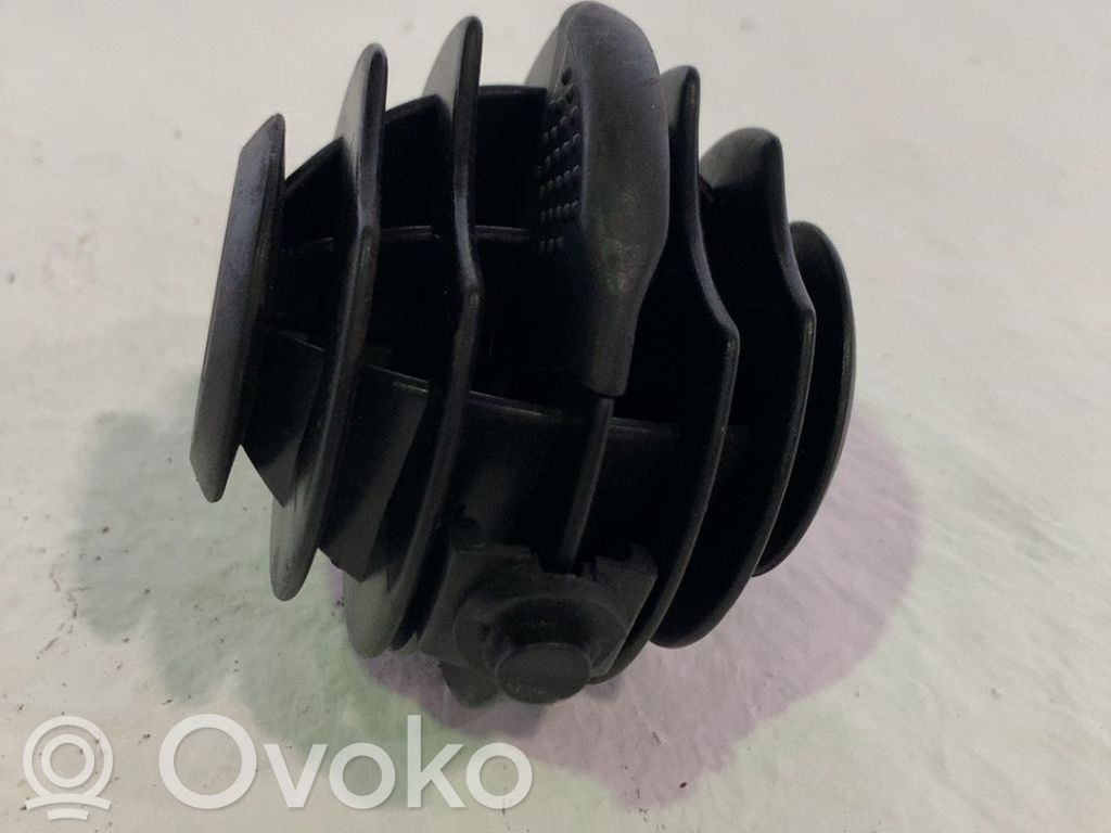 Ramă grilă ventilație bord   98KWA014L21C