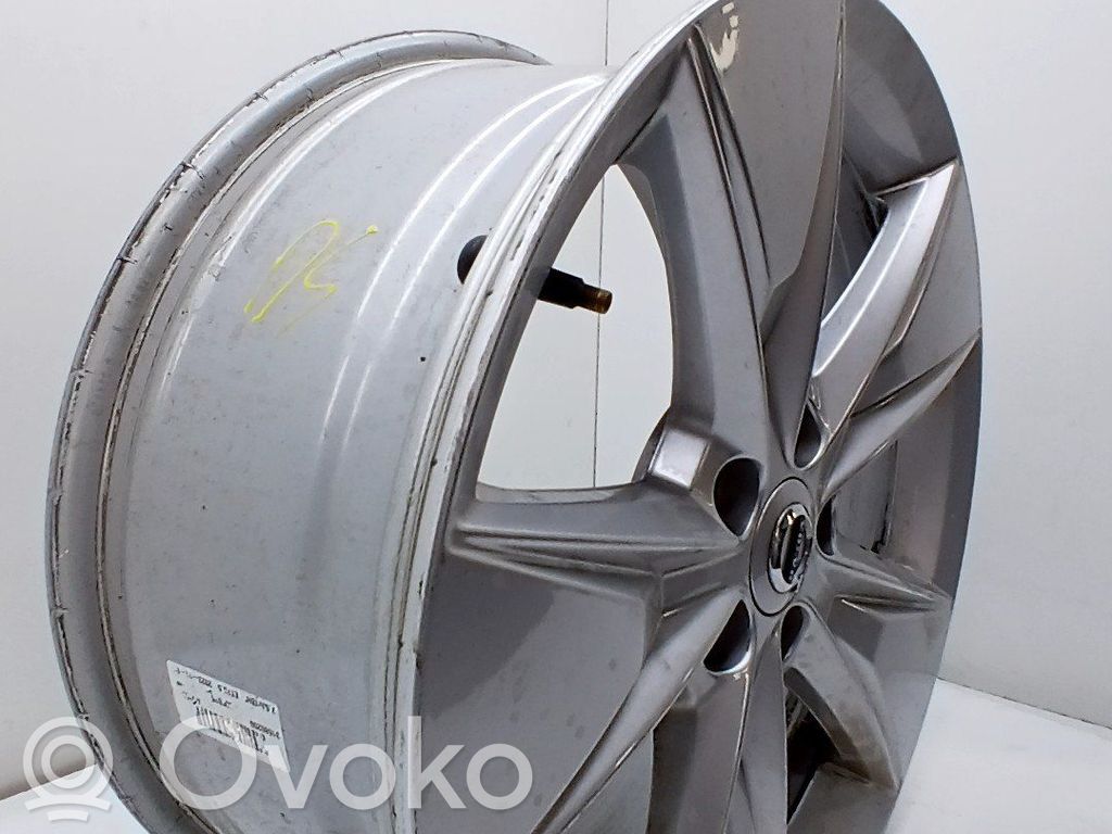 Volvo XC40 Felgi aluminiowe R24