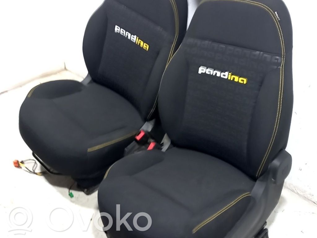 Juego del asiento   51848747,51848746