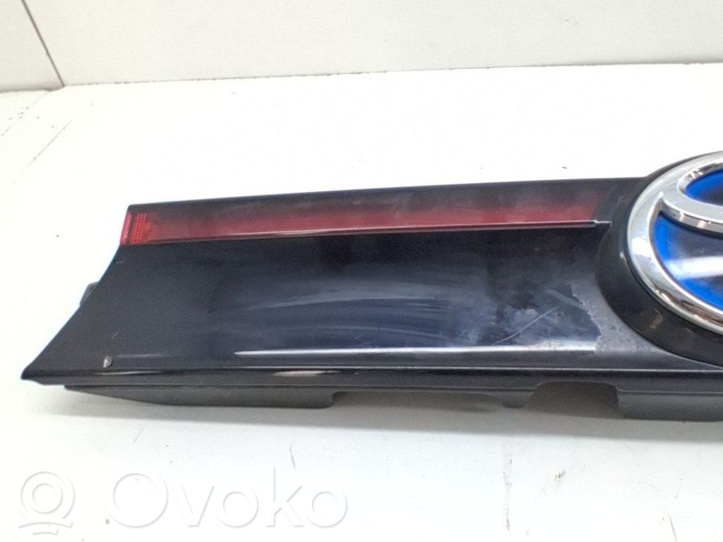 Toyota Yaris Cross Logo, emblème de fabricant