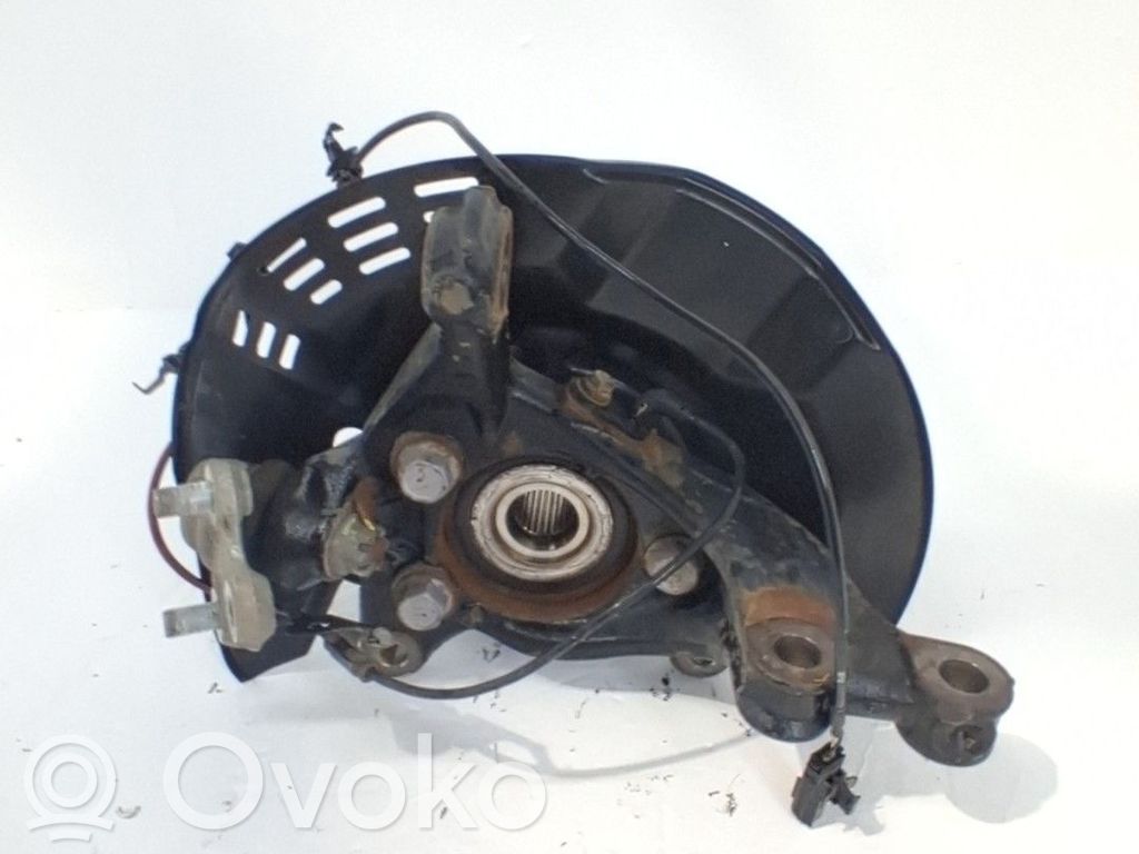 Toyota Yaris Cross Fuso a snodo con mozzo ruota anteriore