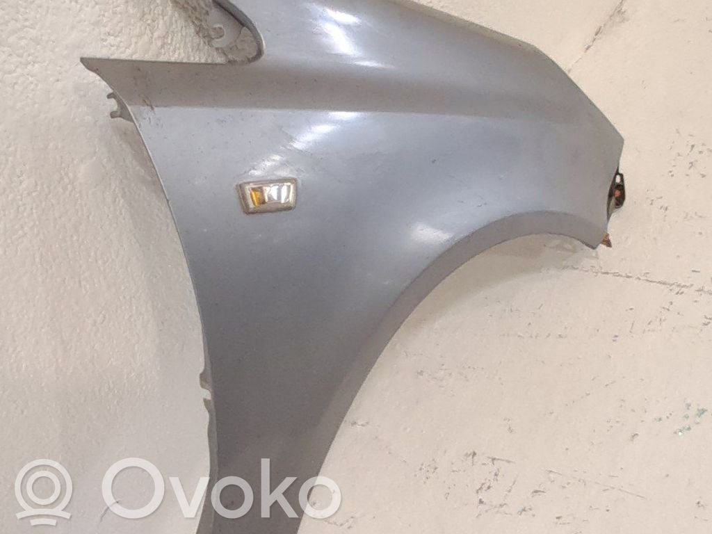 Opel Corsa D Arche d'aile avant 