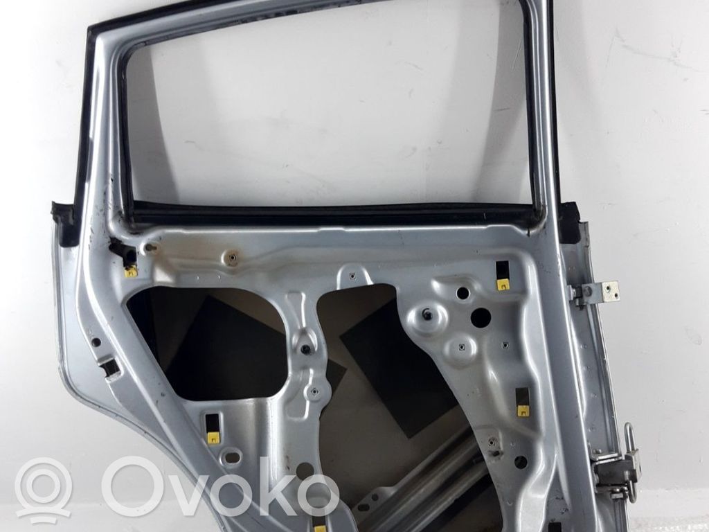 Seat Leon (1P) Takaovi 