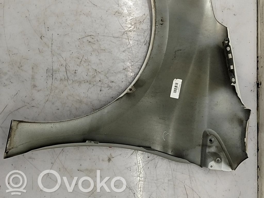 Peugeot 208 I Nadkole przednie 