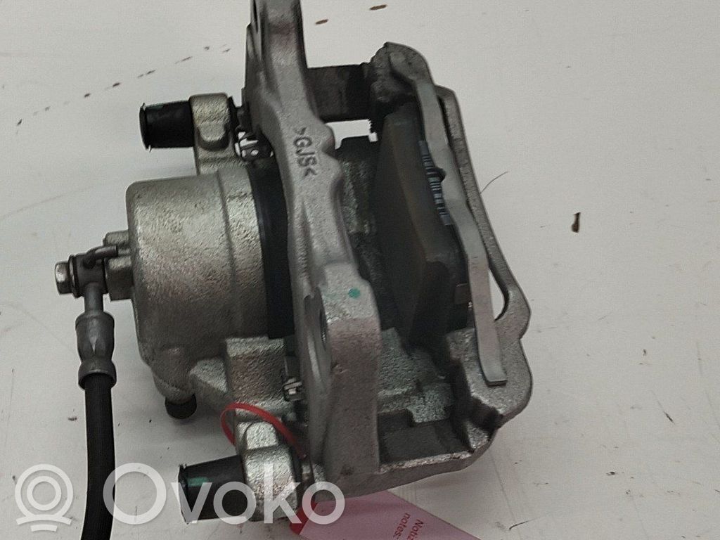 BMW 4 F36 Gran coupe Bremssattel vorne 