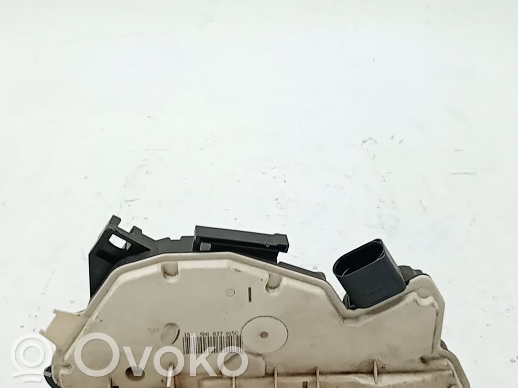 Skoda Fabia Mk2 (5J) Zamek drzwi przednich 