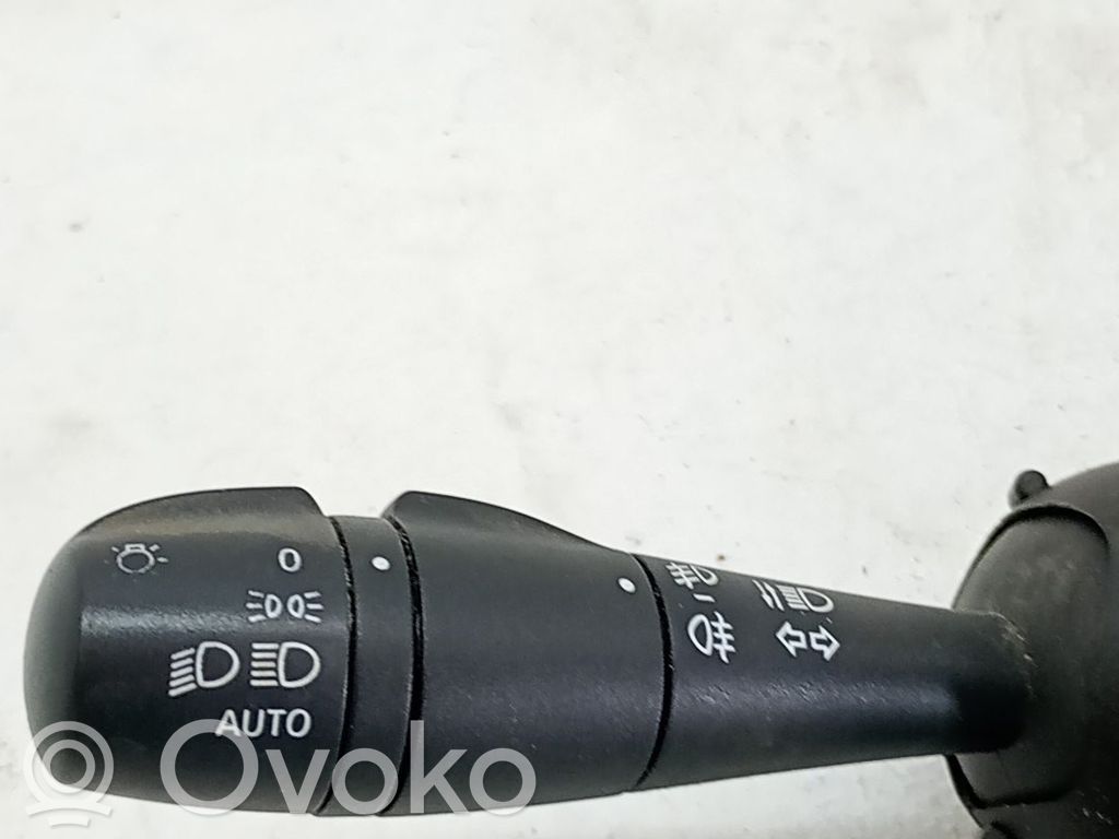 Renault Captur Pulsanti/interruttori sul volante 