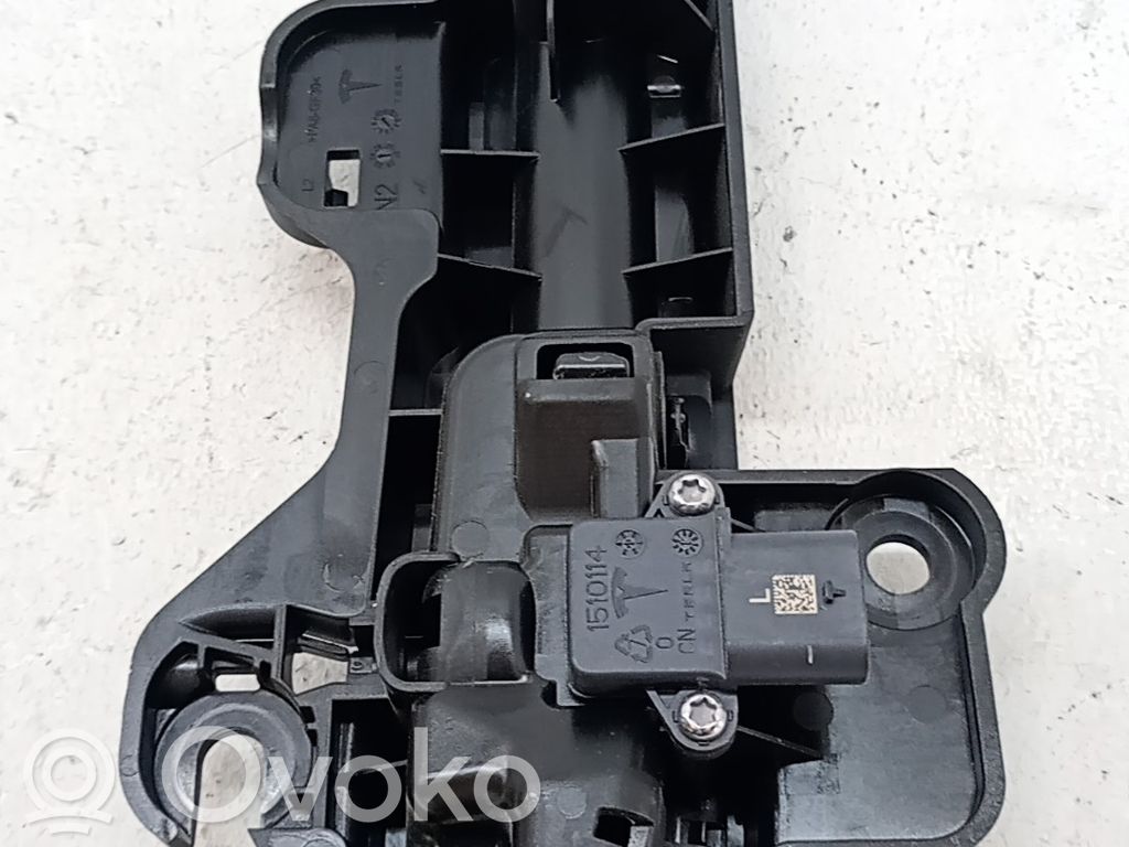 Tesla Model 3 Maniglia esterna per portiera anteriore