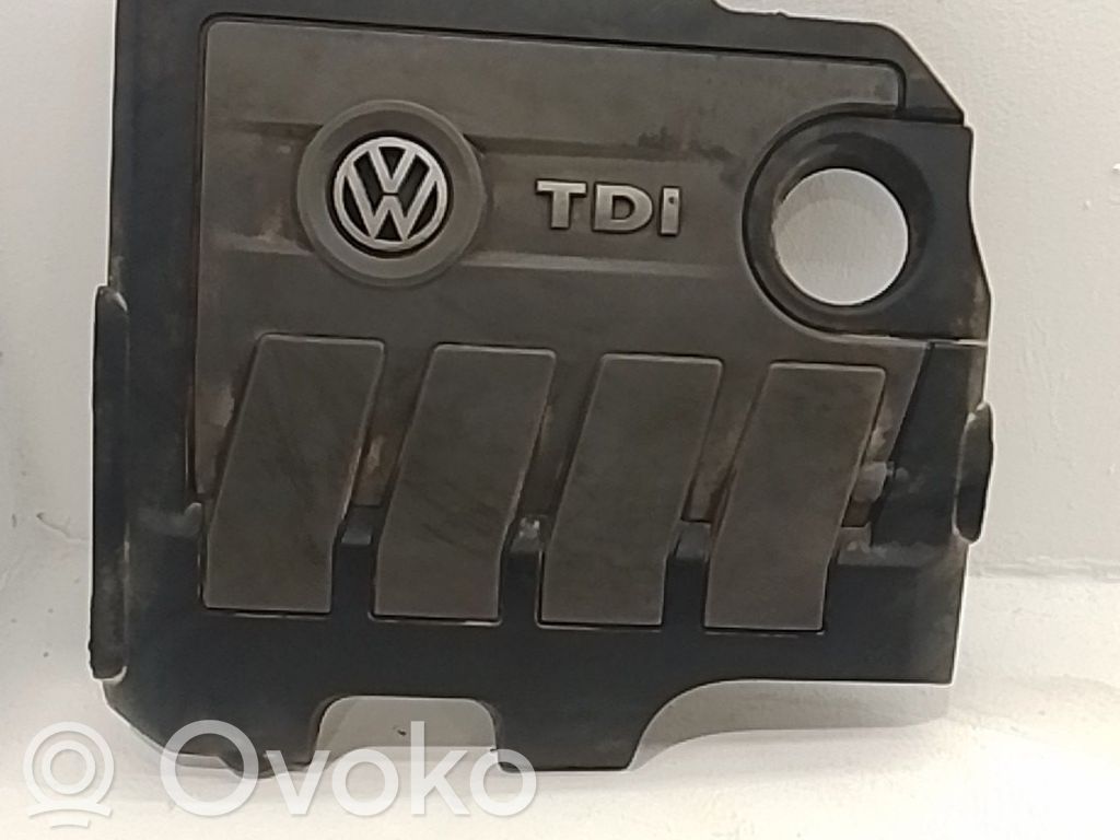 Volkswagen Golf VI Couvercle cache moteur