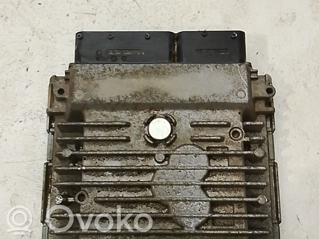 Volkswagen Golf VI Moottorin ohjainlaite/moduuli (käytetyt)