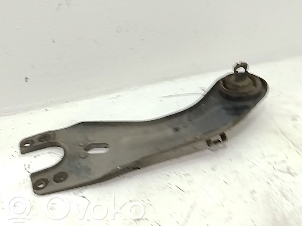KIA Ceed Asta del braccio di trazione posteriore
