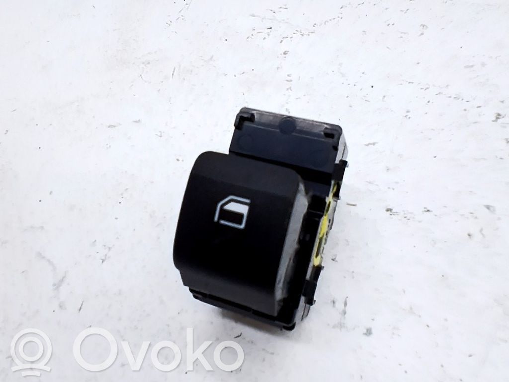 Hyundai i20 Active Interrupteur commade lève-vitre 