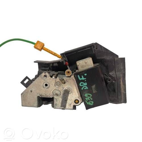 Etuoven lukko   51218235104,51218166250