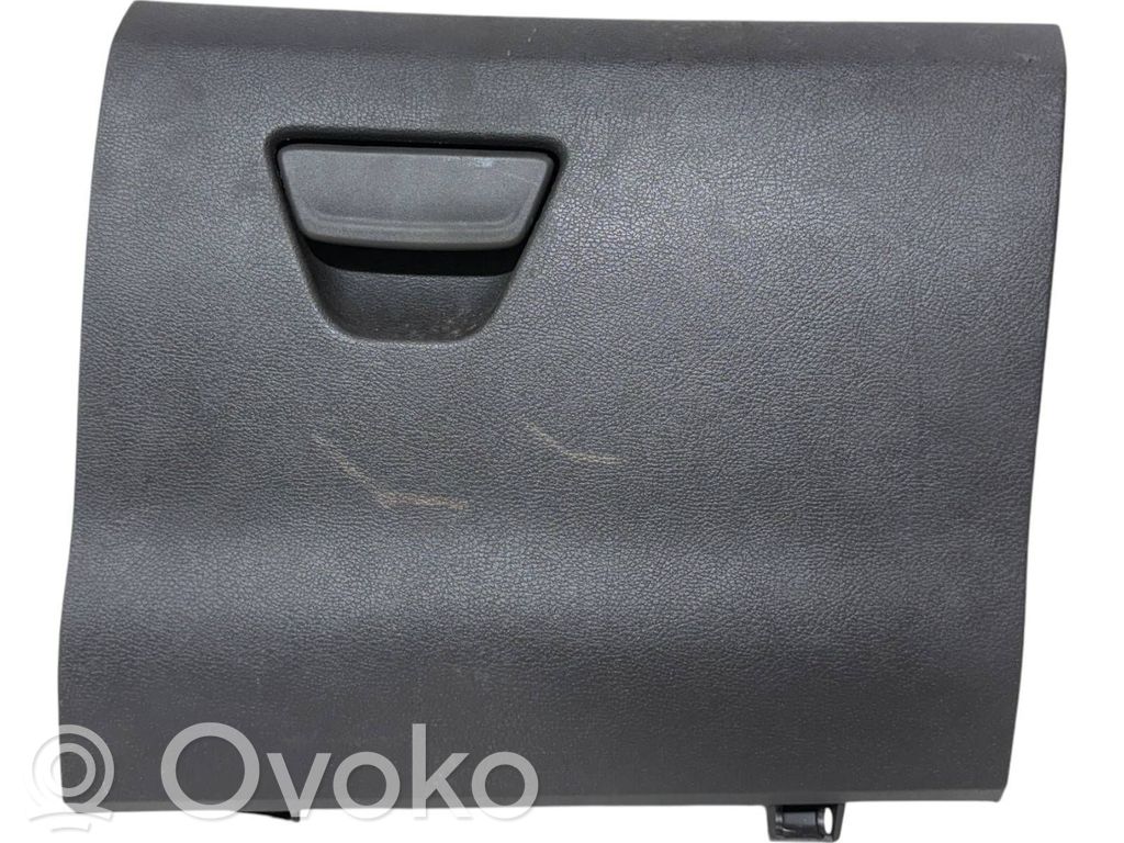 Ford Transit Courier Daiktadėžė 
