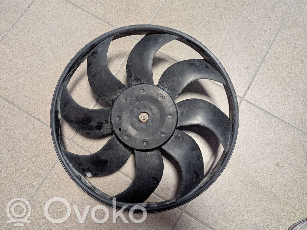 Renault Master III Ventilador eléctrico del radiador 