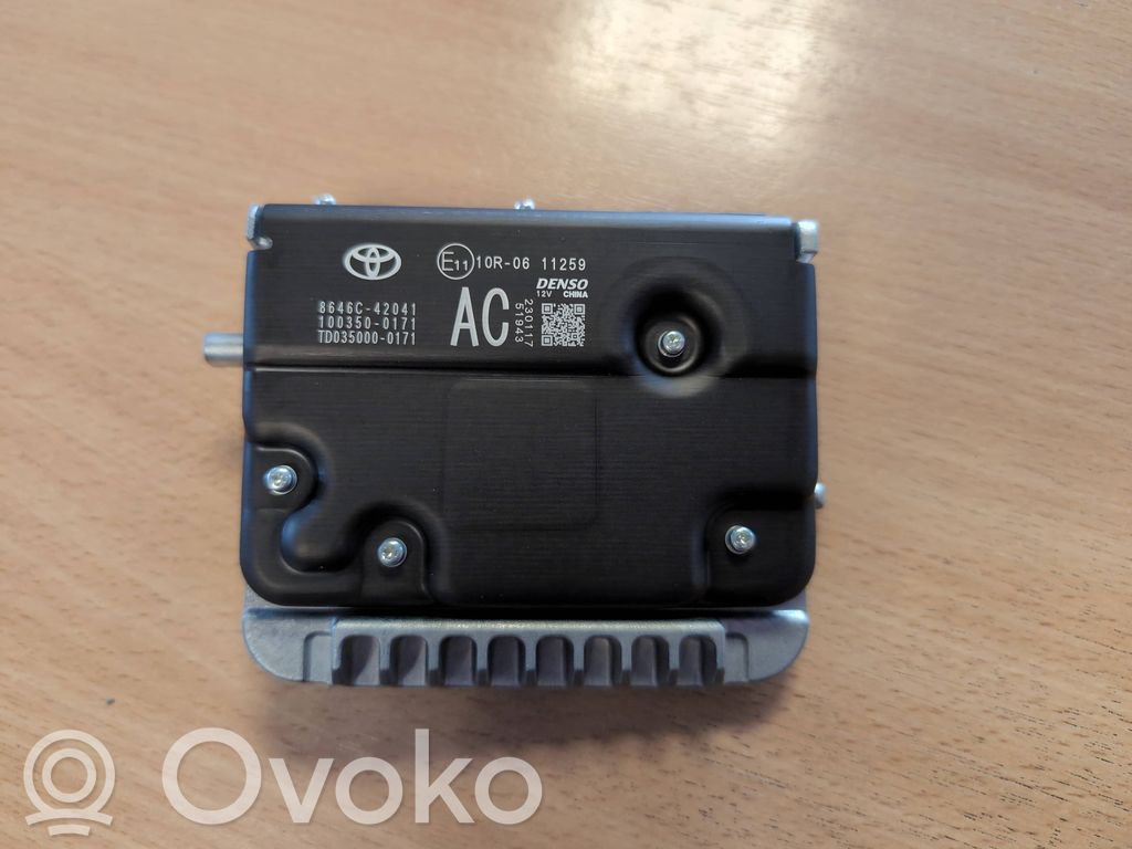 Toyota bZ4X Windshield/windscreen camera 