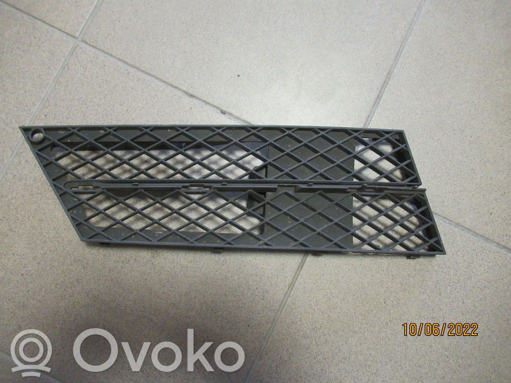 BMW 5 E60 E61 Front bumper lower grill 