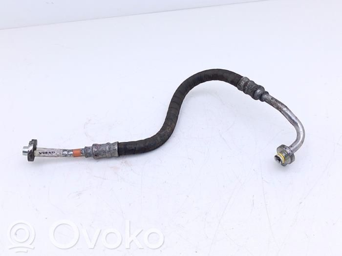 Volvo C70 Ilmastointilaitteen putki (A/C) 