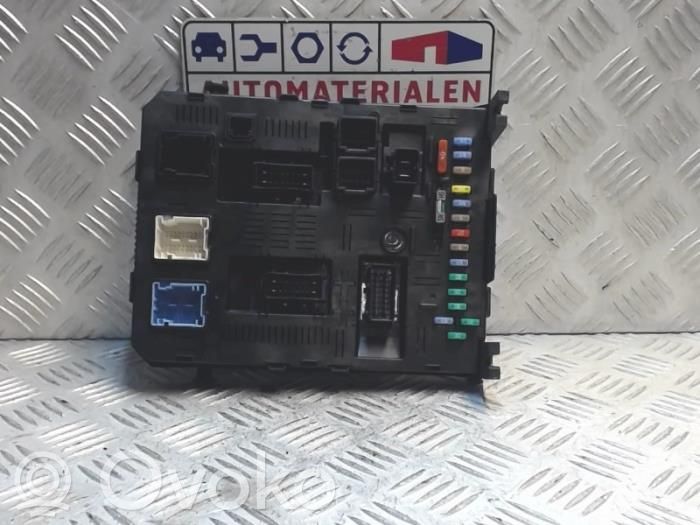 Peugeot 407 Unidad de control/módulo de carrocería central 