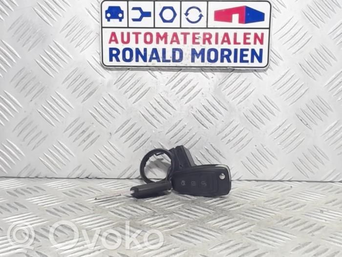 Immobilizer control unit/module   6E5T15607CA,6E5T15607CA