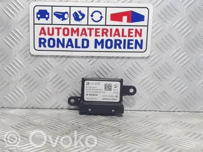 Opel Corsa E Parking PDC control unit/module 