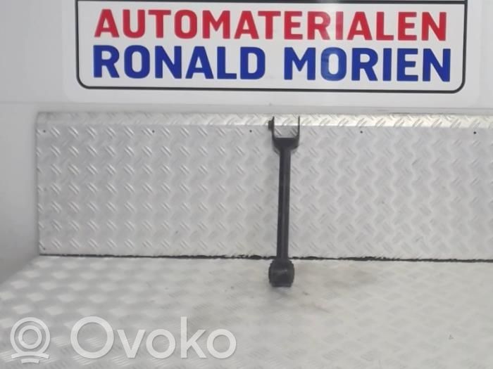 Mazda 6 Brazo de suspensión/horquilla superior trasero 