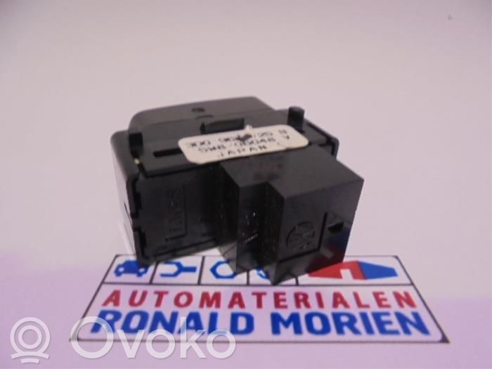 Central locking switch button   3D0962125B