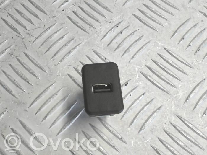 Opel Adam USB-ohjainlaite 