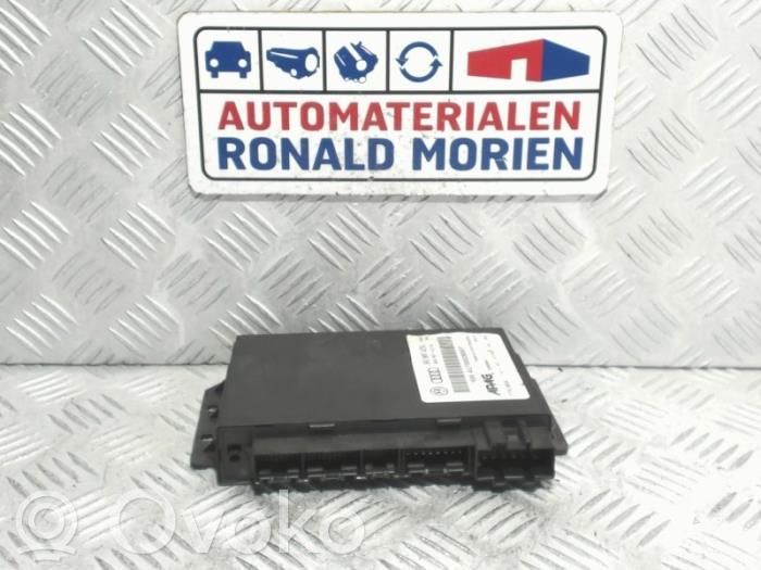 Volkswagen Golf VI Sterownik / Moduł komfortu 