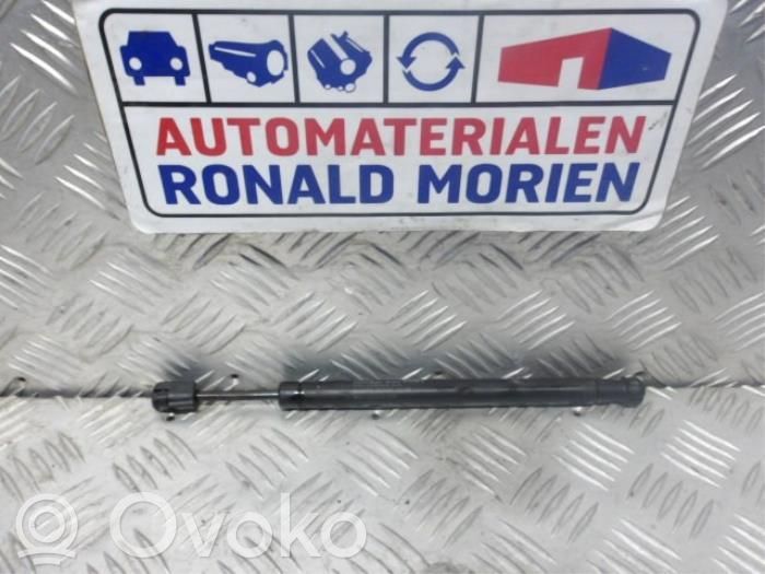 Audi A3 S3 8V Muelle amortiguador puerta trasera 