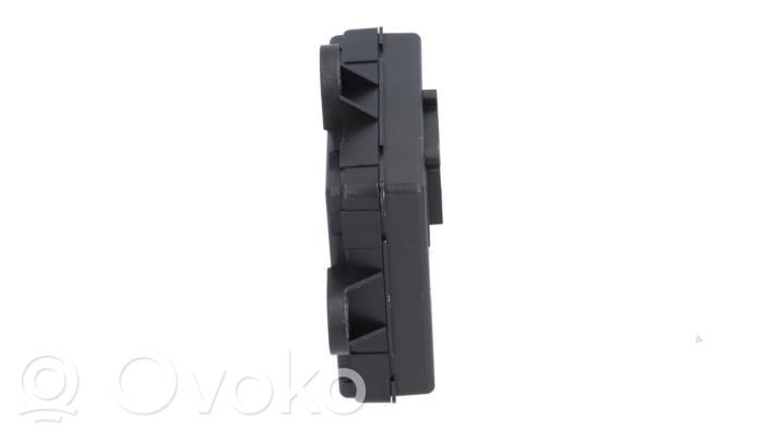 Ford Kuga II Door central lock control unit/module 
