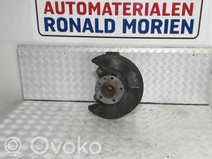 Volkswagen Transporter - Caravelle T5 Zwrotnica koła przedniego 