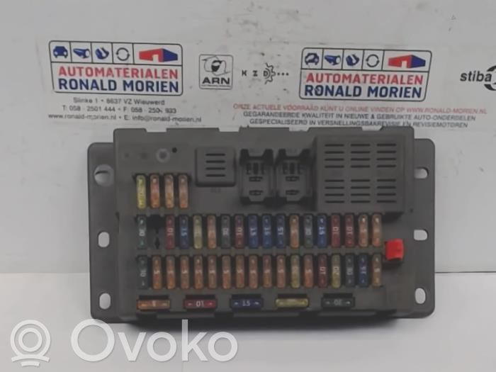 Mini One - Cooper R50 - 53 Fuse box set 