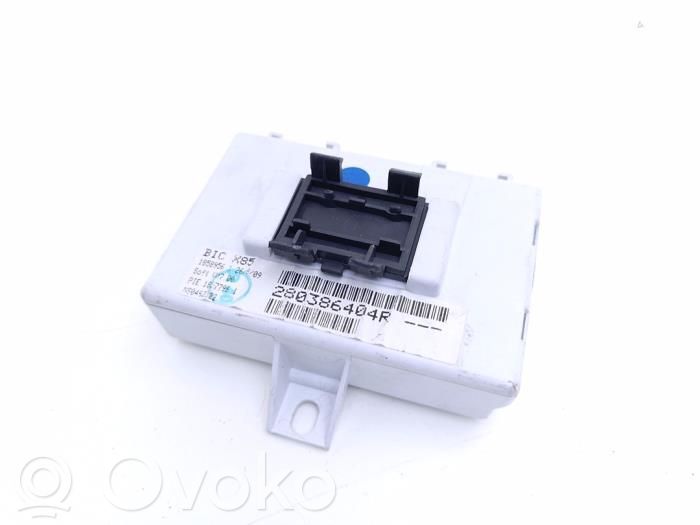 Renault Clio III GPS navigation control unit/module 