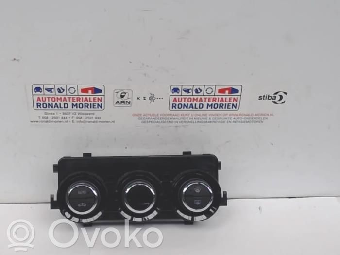 Opel Adam Climate control unit 