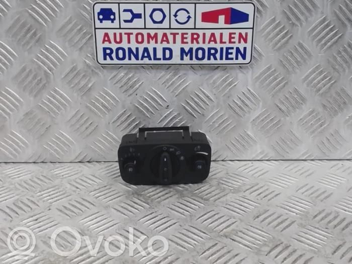 Ford Ecosport Przełącznik świateł 