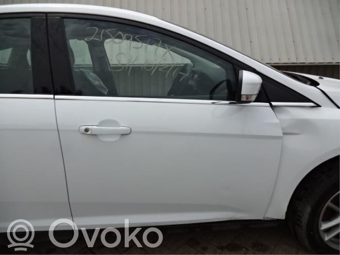 Ford Focus Дверь 