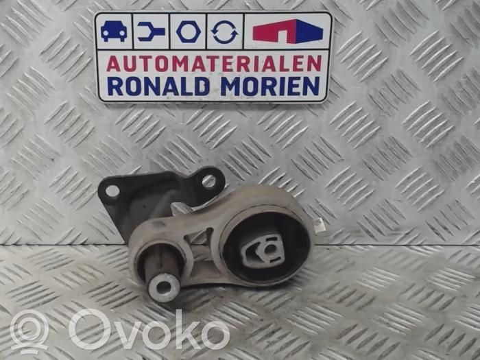 Ford Fiesta Gearbox mounting bracket 