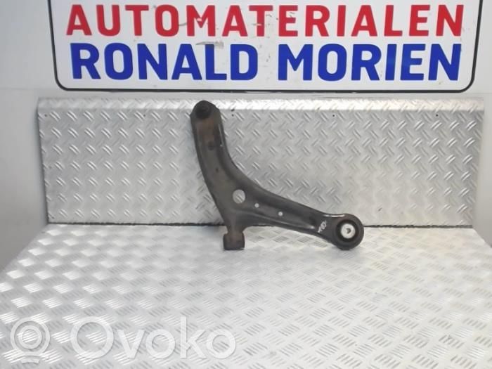 Ford B-MAX Svira 