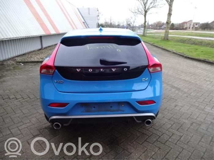 Volvo V40 Tailgate/trunk/boot lid 