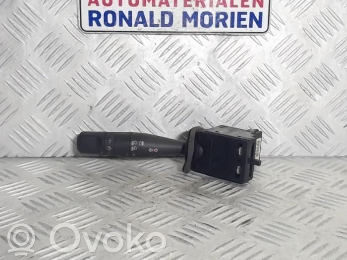 Peugeot 206 Palanca de intermitentes 