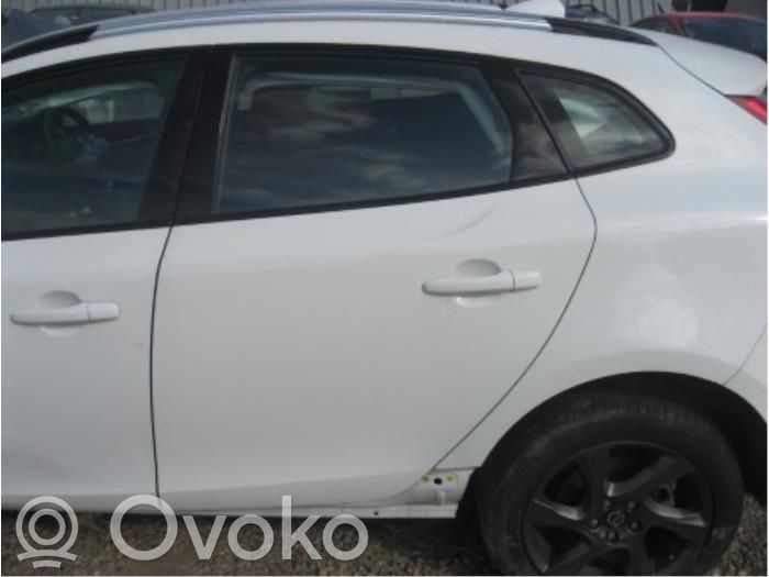 Volvo V40 Cross country Puerta trasera 