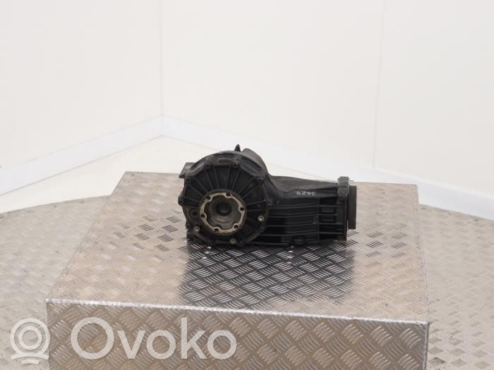 Audi A6 S6 C5 4B Galinis reduktorius 