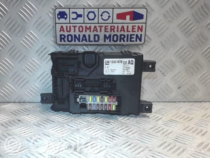 Opel Corsa D Sulakerasiasarja 