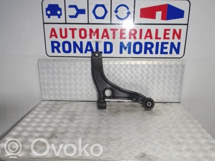 Renault Master III Рычаг 