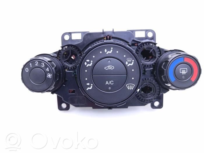 Ford Fiesta Climate control unit 