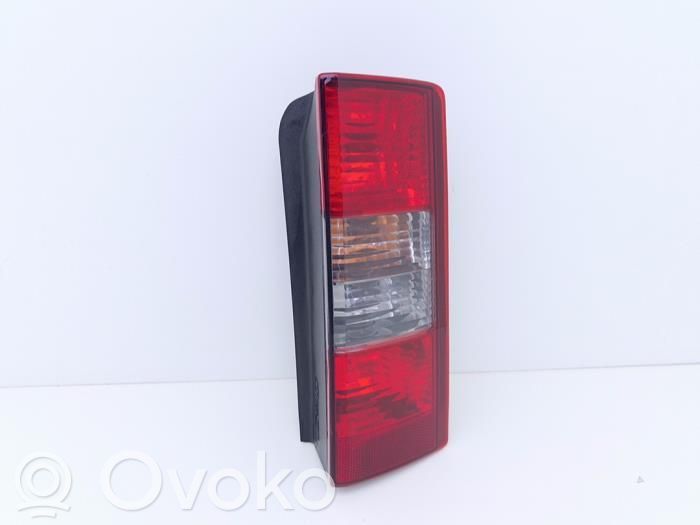 Opel Combo C Galinis žibintas kėbule 
